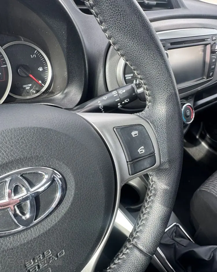 TOYOTA Yaris 1.0 VVT-i Trend