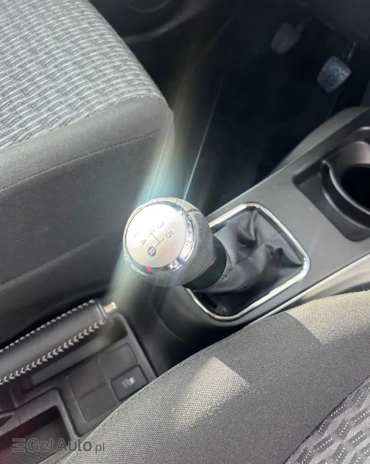 TOYOTA Yaris 1.0 VVT-i Trend