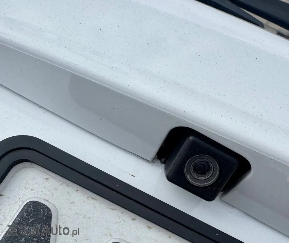 TOYOTA Yaris 1.0 VVT-i Trend