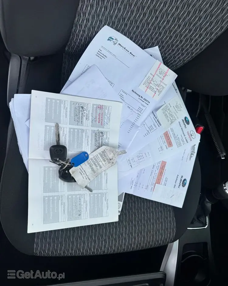 TOYOTA Yaris 1.0 VVT-i Trend