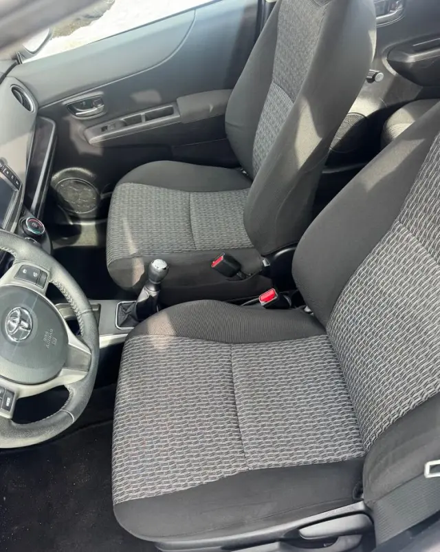 TOYOTA Yaris 1.0 VVT-i Trend