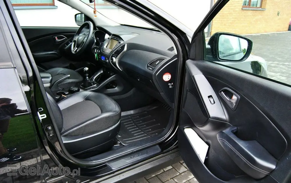 HYUNDAI Ix35 1.7 CRDi Premium 2WD