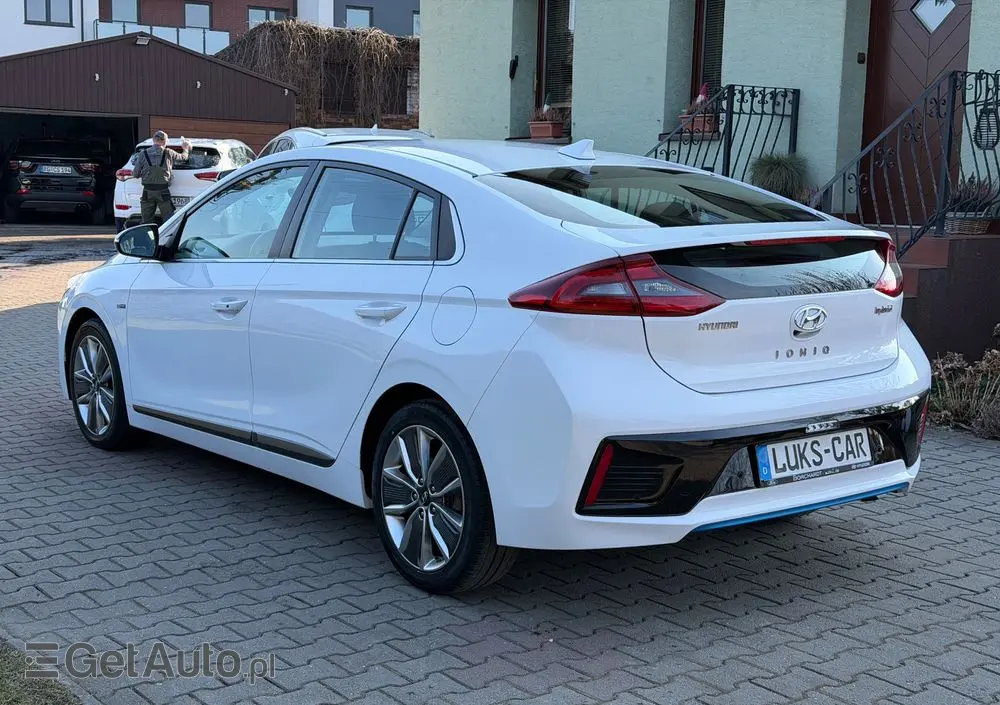 HYUNDAI IONIQ 1.6 GDI Style
