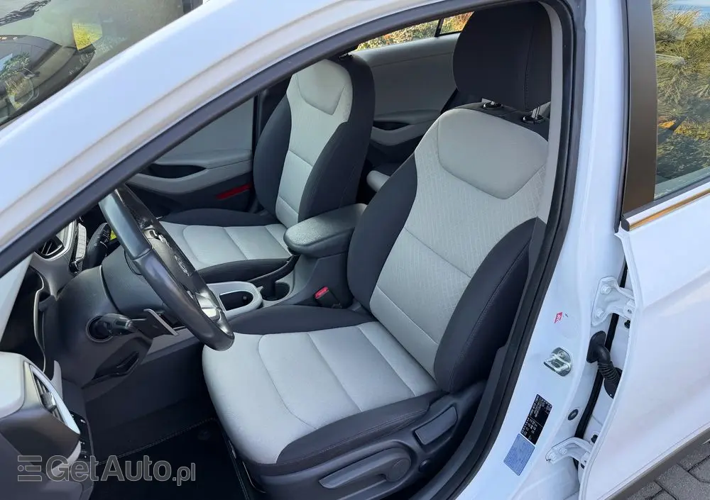 HYUNDAI IONIQ 1.6 GDI Style