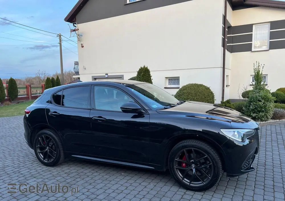 ALFA ROMEO Stelvio 2.0 Turbo Veloce Q4