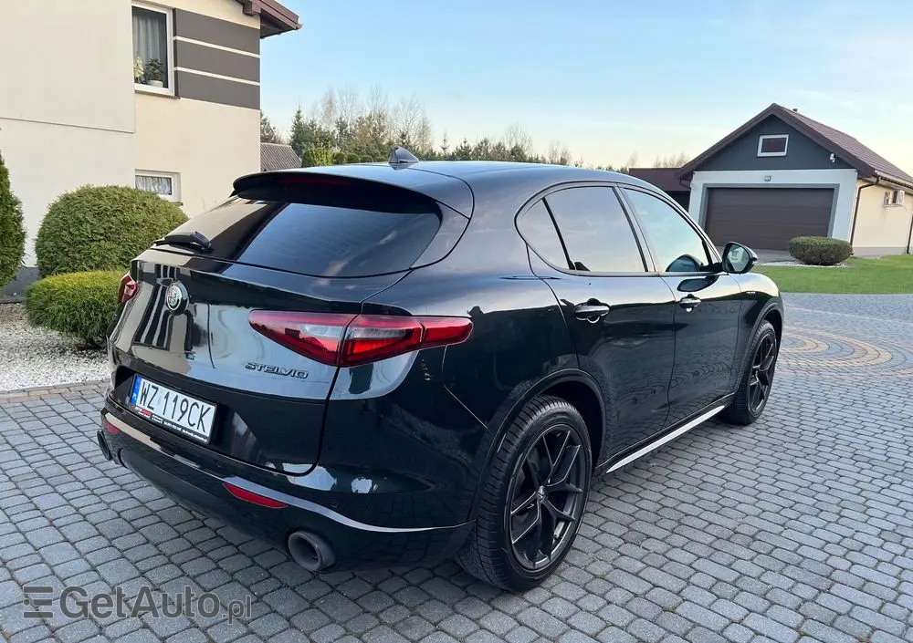 ALFA ROMEO Stelvio 2.0 Turbo Veloce Q4