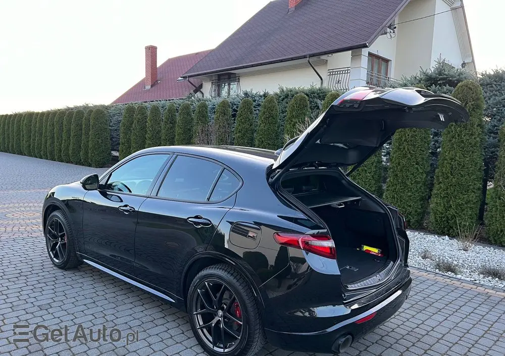 ALFA ROMEO Stelvio 2.0 Turbo Veloce Q4