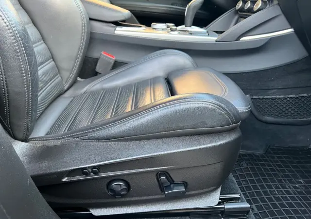 ALFA ROMEO Stelvio 2.0 Turbo Veloce Q4