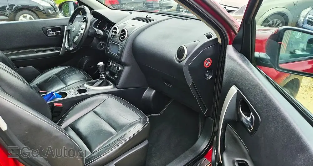 NISSAN Qashqai 2.0 tekna