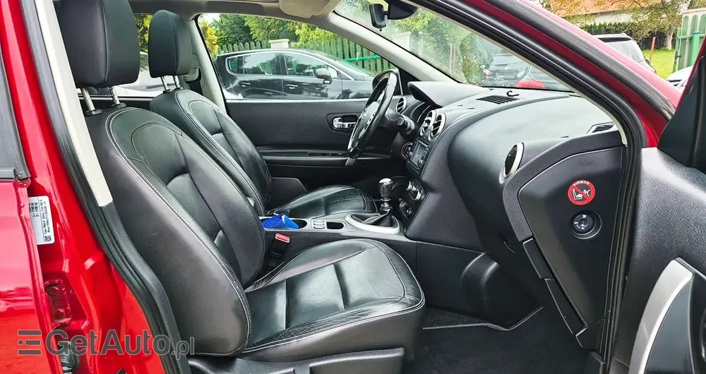 NISSAN Qashqai 2.0 tekna