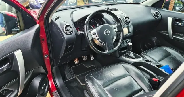 NISSAN Qashqai 2.0 tekna