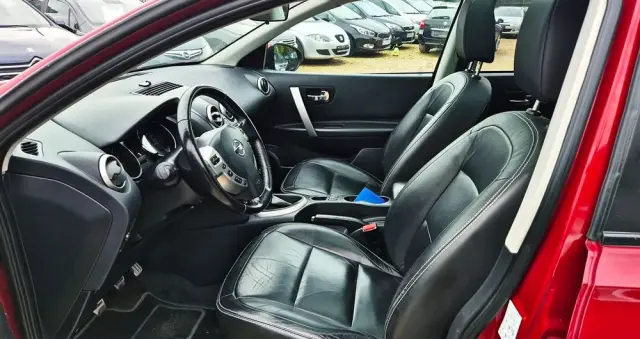 NISSAN Qashqai 2.0 tekna