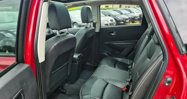 NISSAN Qashqai 2.0 tekna