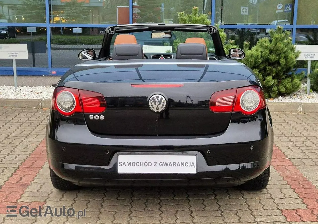 VOLKSWAGEN Eos 