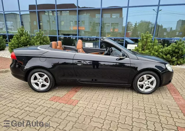 VOLKSWAGEN Eos 