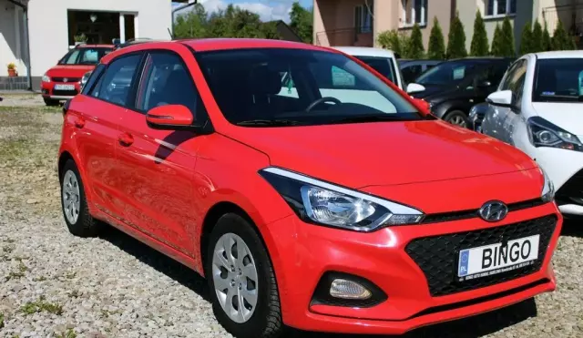 HYUNDAI I20 