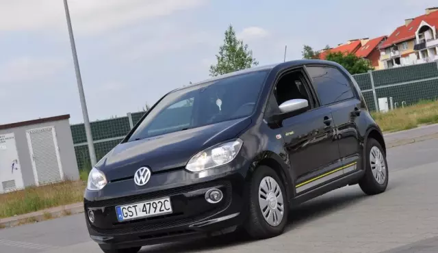 VOLKSWAGEN Up! 