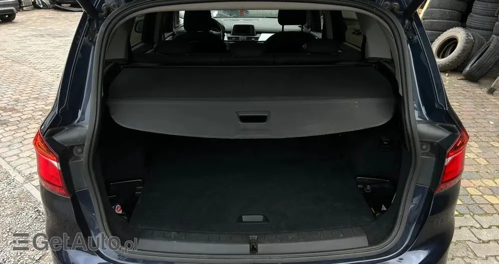 BMW Seria 2 218d Active Tourer Advantage