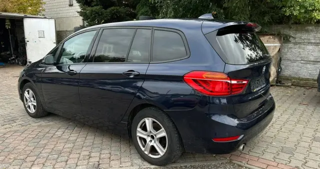 BMW Seria 2 218d Active Tourer Advantage