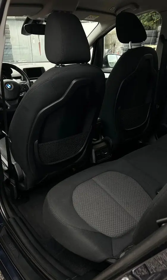 BMW Seria 2 218d Active Tourer Advantage