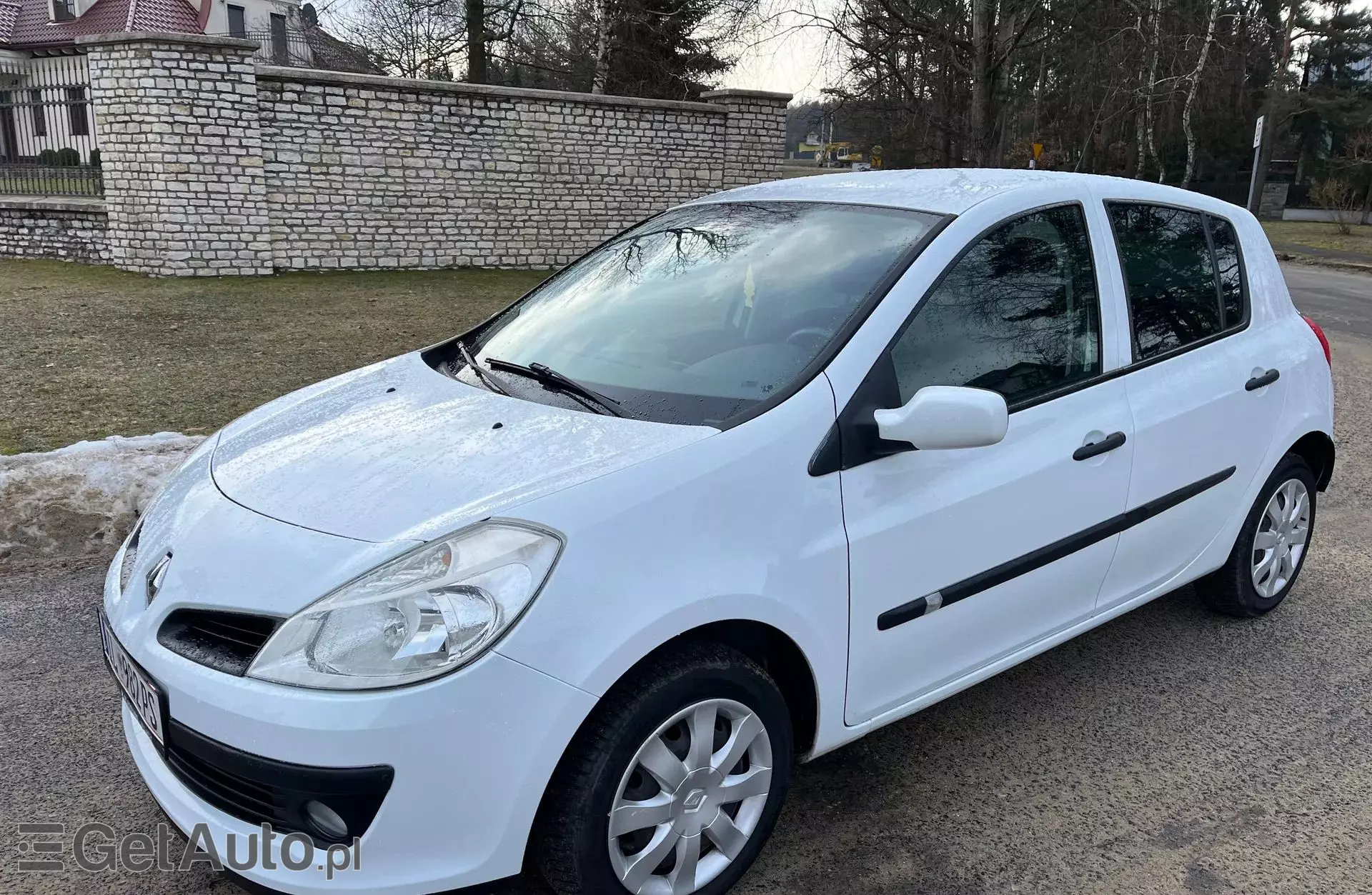 RENAULT Clio 1.2i 16V (75 KM)