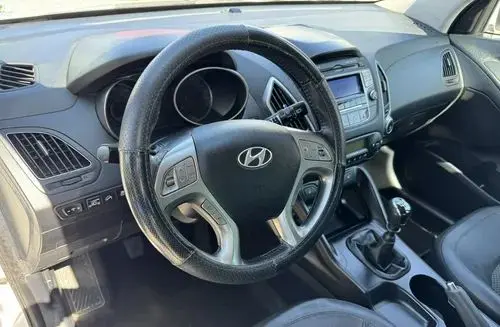 HYUNDAI Ix35 