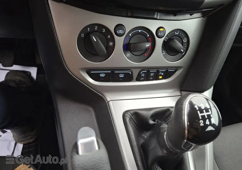 FORD Focus 1.0 EcoBoost Start-Stopp-System Ambiente