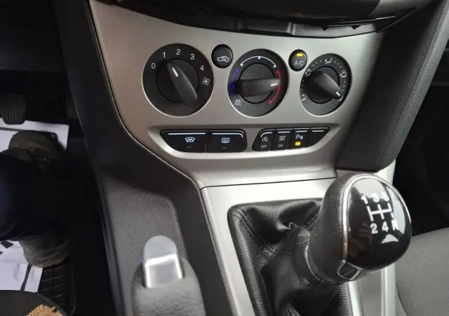 FORD Focus 1.0 EcoBoost Start-Stopp-System Ambiente