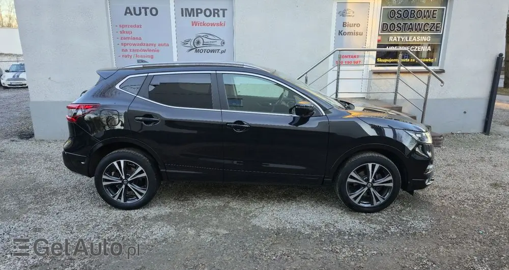 NISSAN Qashqai 1.3 DIG-T DCT N-CONNECTA