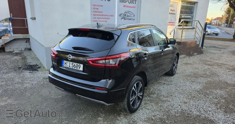 NISSAN Qashqai 1.3 DIG-T DCT N-CONNECTA