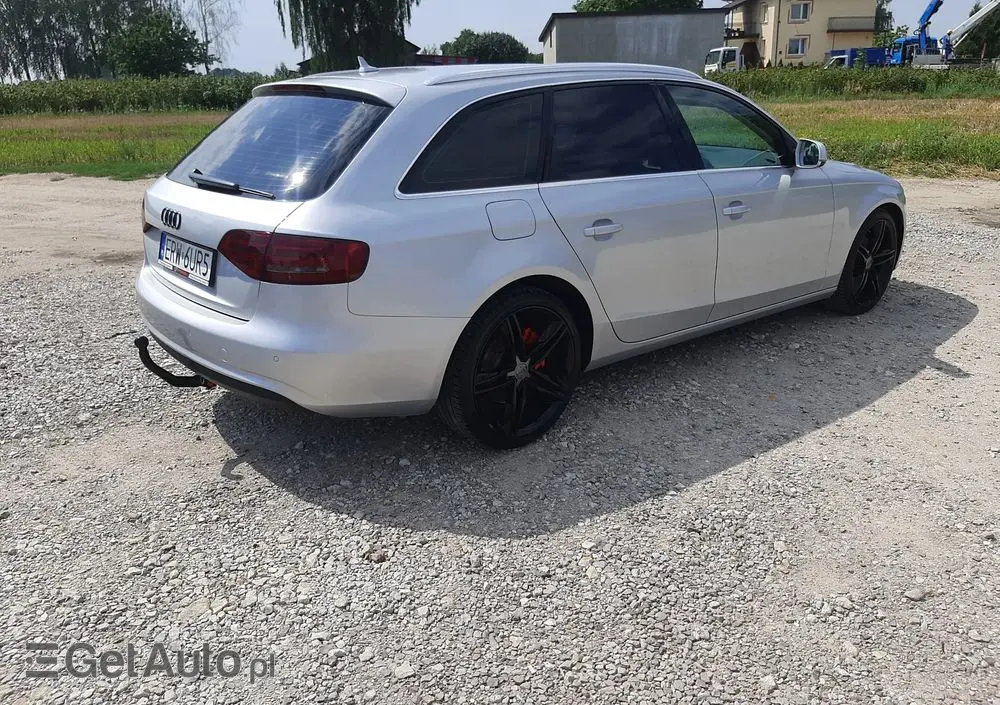 AUDI A4 Avant 2.0 TDI DPF Attraction