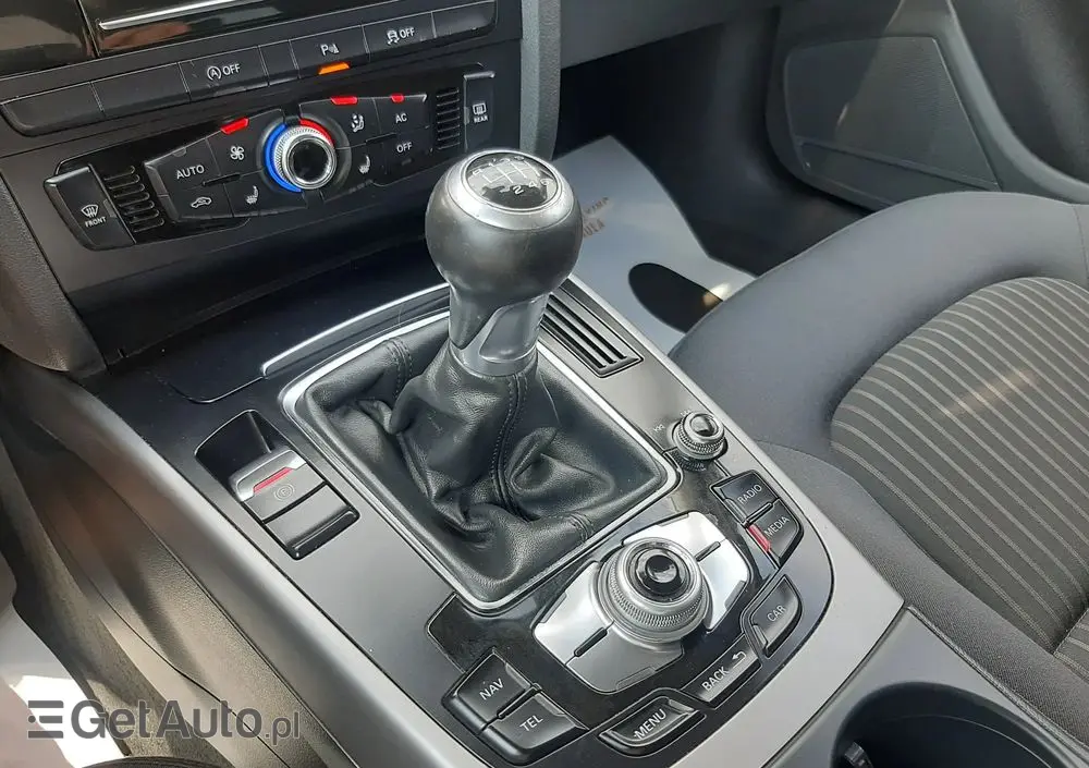 AUDI A4 Avant 2.0 TDI DPF Attraction