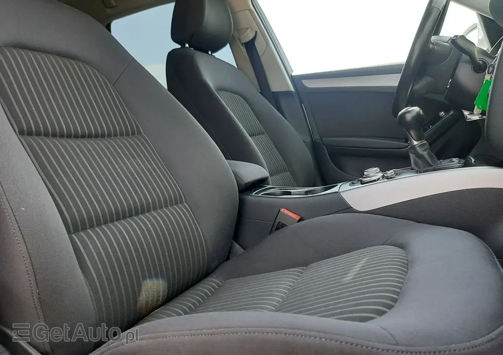 AUDI A4 Avant 2.0 TDI DPF Attraction