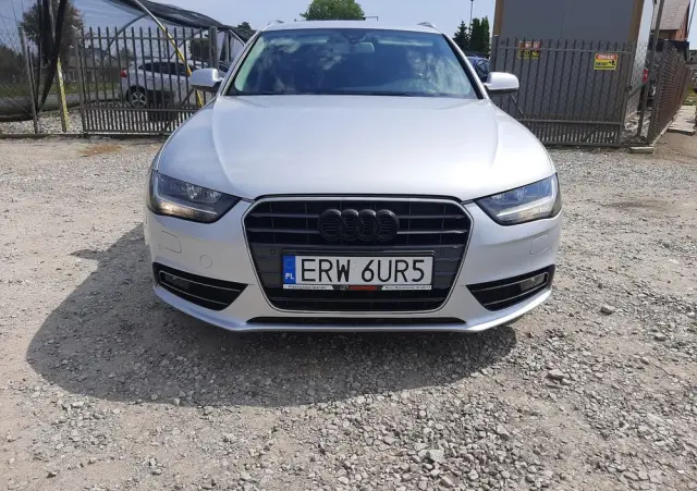 AUDI A4 Avant 2.0 TDI DPF Attraction