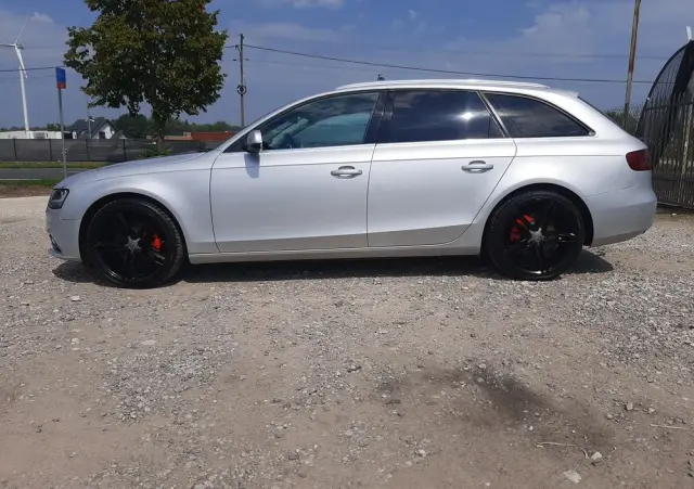 AUDI A4 Avant 2.0 TDI DPF Attraction