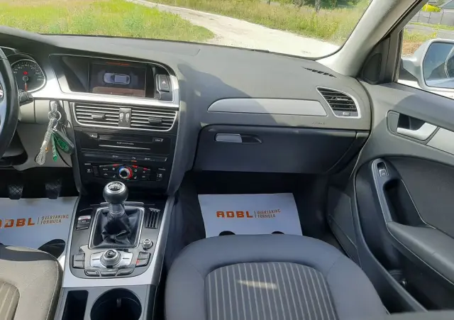 AUDI A4 Avant 2.0 TDI DPF Attraction