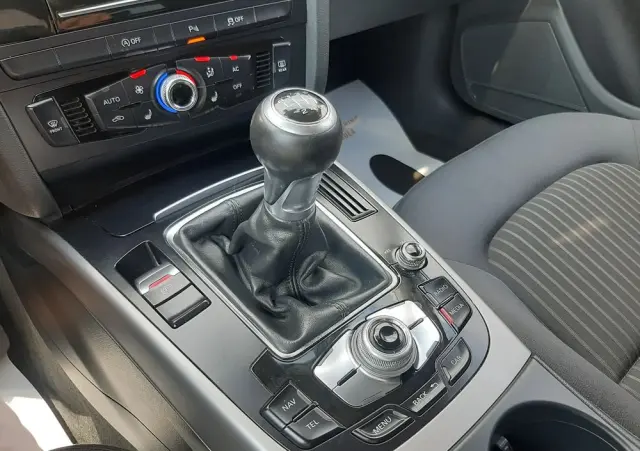 AUDI A4 Avant 2.0 TDI DPF Attraction