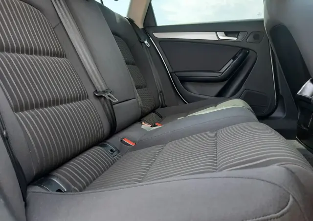 AUDI A4 Avant 2.0 TDI DPF Attraction