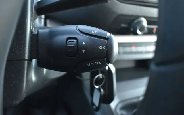 OPEL VIVARO 2.0 CDTI EXTRA LONG 