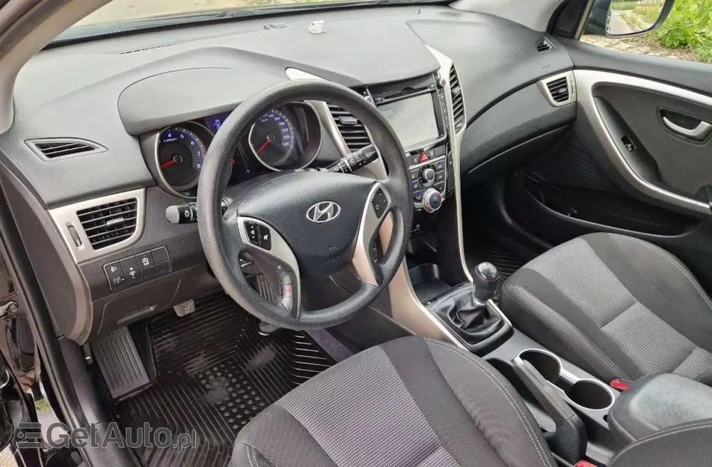 HYUNDAI I30 