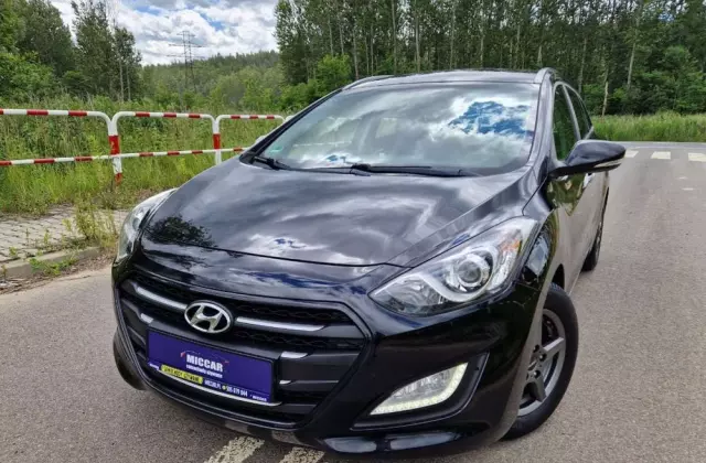HYUNDAI I30 