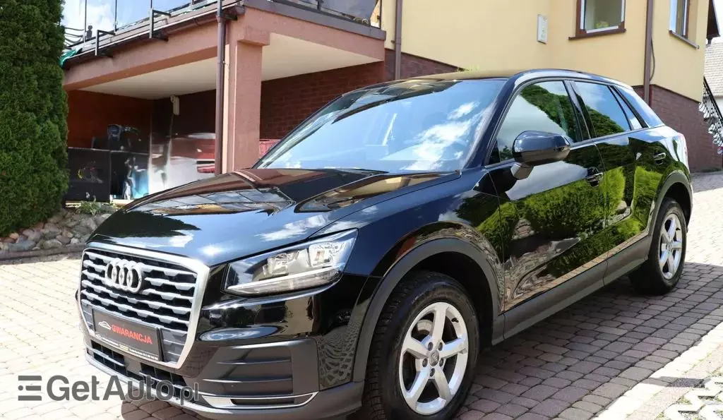 AUDI Q2 