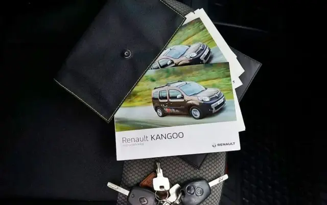 RENAULT Kangoo 