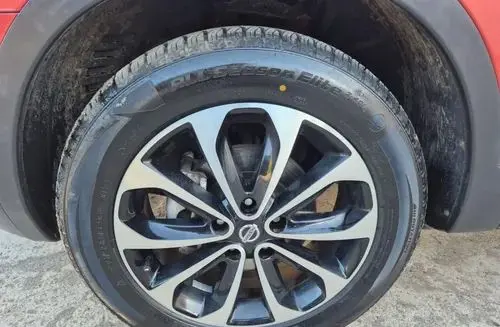 NISSAN Qashqai 2 