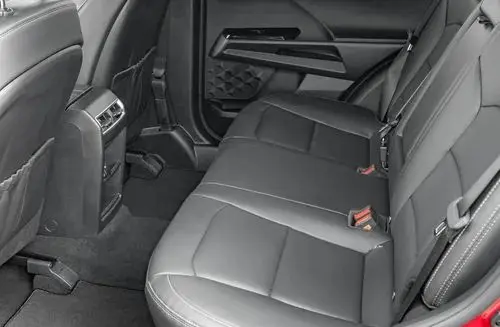 SSANGYONG/KGM Torres 