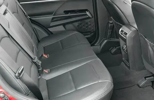 SSANGYONG/KGM Torres 