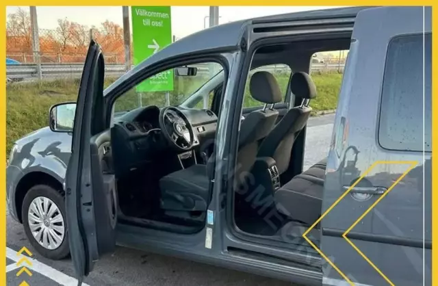 VOLKSWAGEN Caddy California 