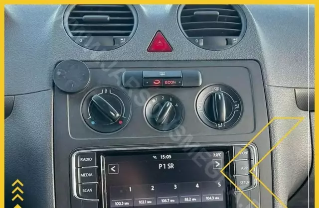 VOLKSWAGEN Caddy California 