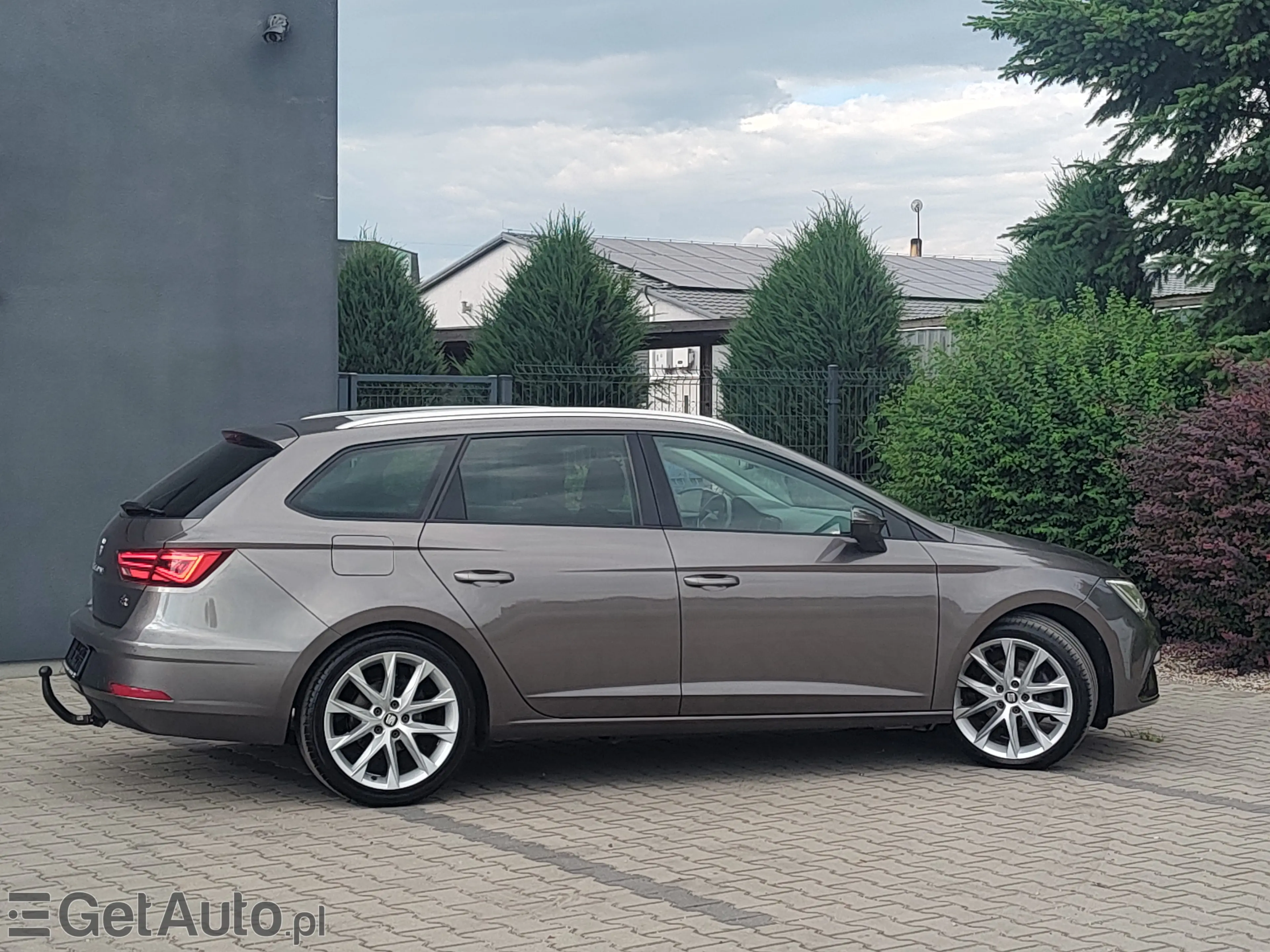 SEAT Leon FR Black S&S