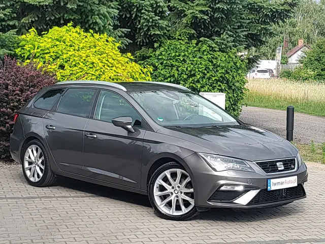 SEAT Leon FR Black S&S